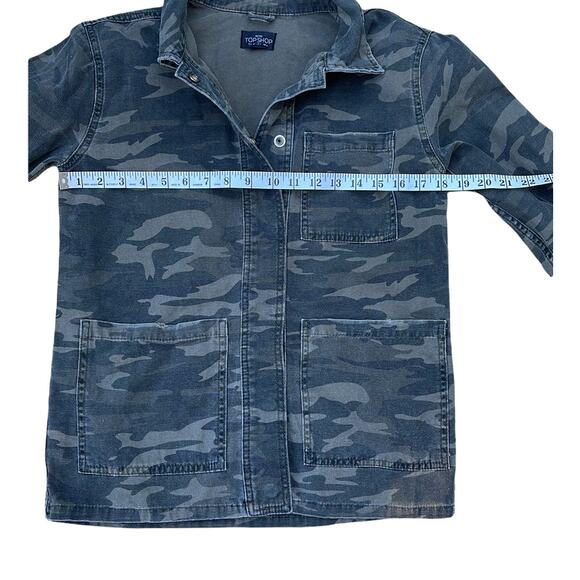 Topshop Camouflage print lightweight jacket size 2 Petite (chest 36) - Picture 5 of 10